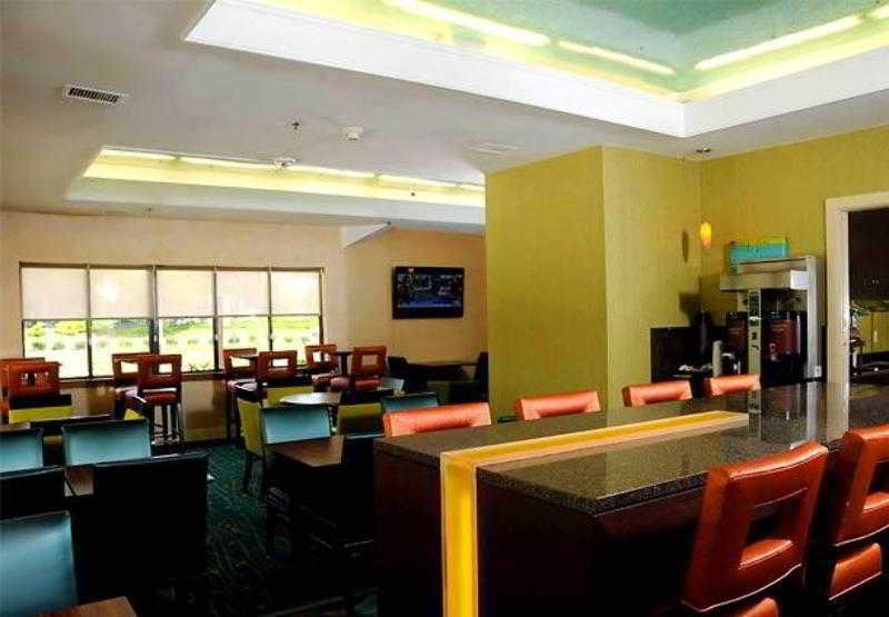 Residence Inn By Marriott Herndon Reston Restaurant bilde